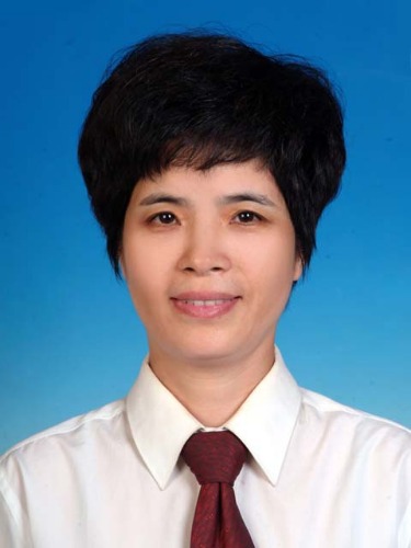 徐文利 学历 大专 职称:小学高级 任教学科:语文